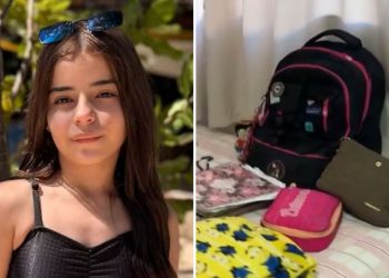 Pais dos cinco estudantes que morreram em acidente choram ao receber mochilas dos filhos: 'Emocionante demais'